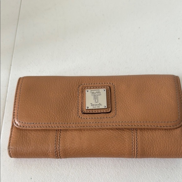 *TIGNANELLO TAN LEATHER 7-1/2” WALLET - Picture 1 of 6